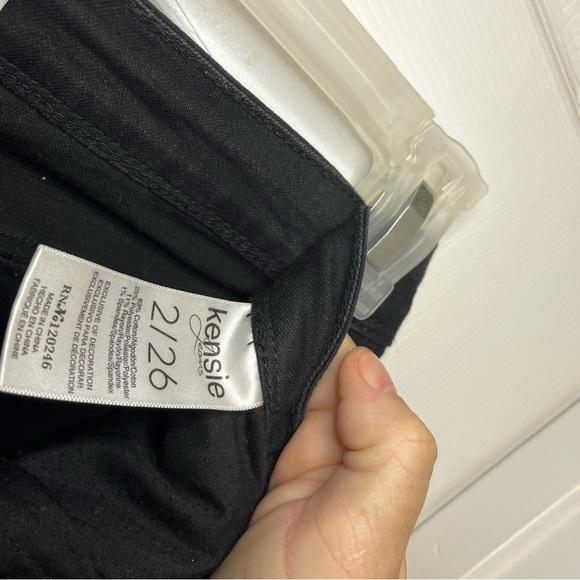 SALE! Bundle & Save Kenzie 5 pocket skinny jeans black . Sz 2/26 - Picture 5 of 6